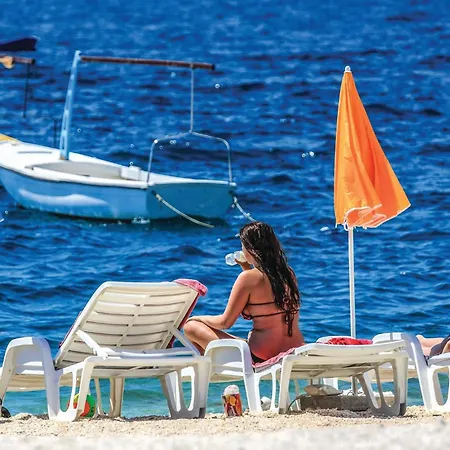 Put Lokvice I Apartamento Trogir